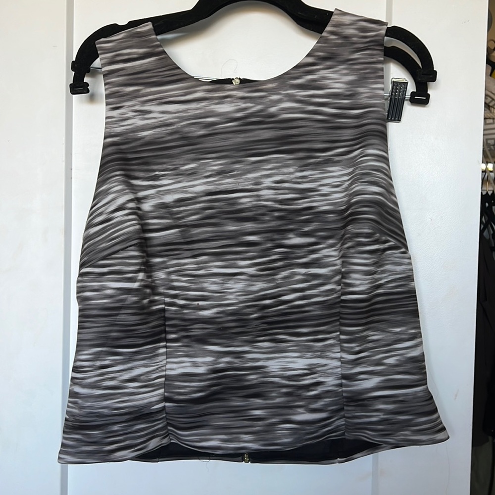 Women’s crop top